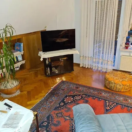 Lägenhet Nature Park, 2 Double, 1 Sofa For Sleeping In 3 Rooms, Kitchen, Bathroom