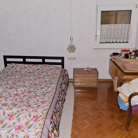 Nature Park, 2 Double, 1 Sofa For Sleeping In 3 Rooms, Kitchen, Bathroom Lägenhet
